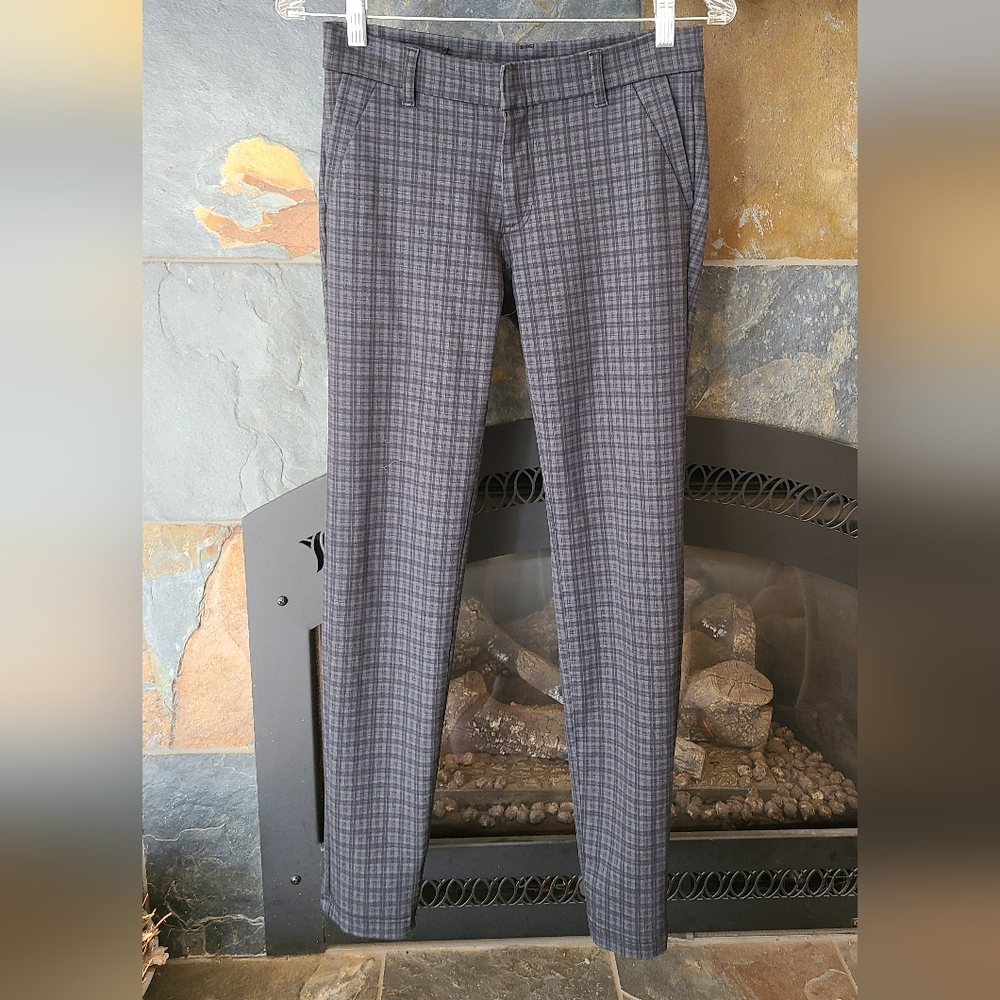 KUT from the Kloth Grey Green Plaid Skinny Jeans Size Small 30” inseam